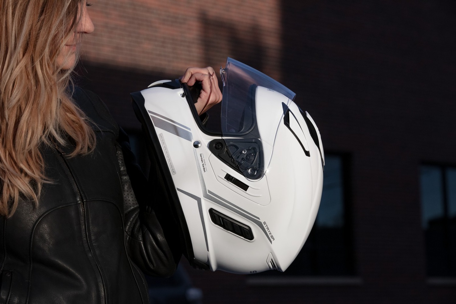 Stryker, Motorcycle Smart Helmet with Mesh Intercom, Full-face, Glossy White